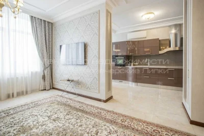 Residential complex Novopecherskie Lipki 3 rooms 115m2 Expensive renovation Verkhoglyad