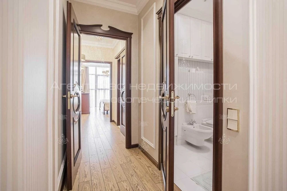 Residential complex Novopecherskie Lipki 3 rooms 115m2 Expensive renovation Verkhoglyad