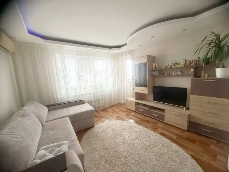 Продам 2к квартиру ж/м Левобережный -3/ Индустриальный район