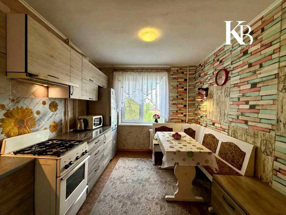 Apartment. Dnipro, Lyubarskogo St. (Bialostokskogo)