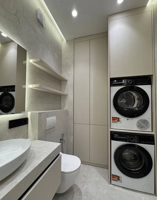 Продаж 2кім /Uzh Towers/ Набережна /Боздош парк