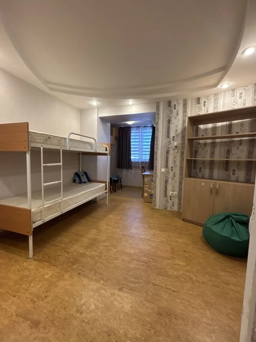 4-х ком кв Пр. Поля( Кирова)+гараж, Газ/Центр/ ремонт, мебел