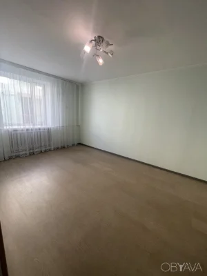 I will sell a 3-room apartment in Podil, Kostyantynivska St., 21, Kon