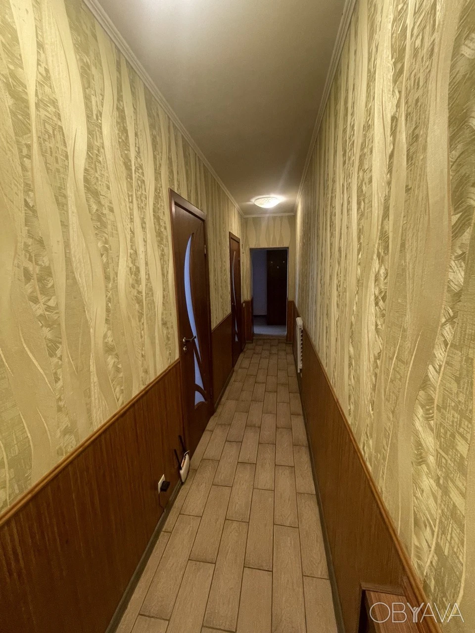 I will sell a 3-room apartment in Podil, Kostyantynivska St., 21, Kon