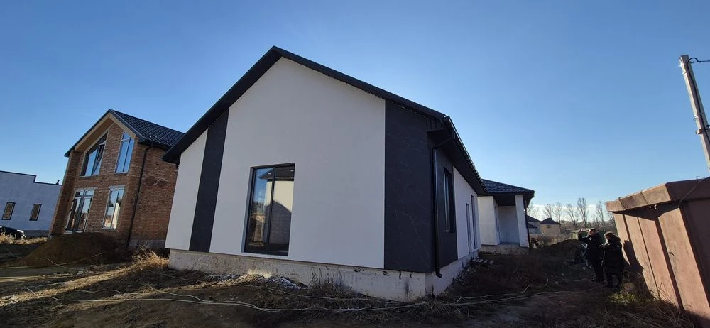 Продаж будинку від забудовника біля озера! Від забудовника б