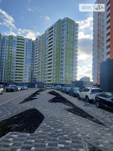 Продаж 1к квартири 41 кв. м на вул. Бердника Олеся • ID 3472