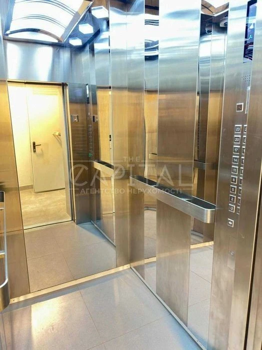 For sale / Apartment / 42 m2 / Dock32 residential complex / Podilskyi district