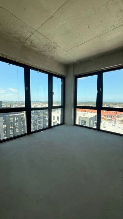 Продаж квартири бізнес-класу в ЖК Grand Hills, Ужгород