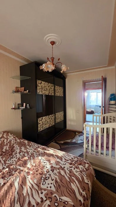 Selling a 4-room apartment (4/9), Pyatikhatki, BAM, Kurchatov! Certified.