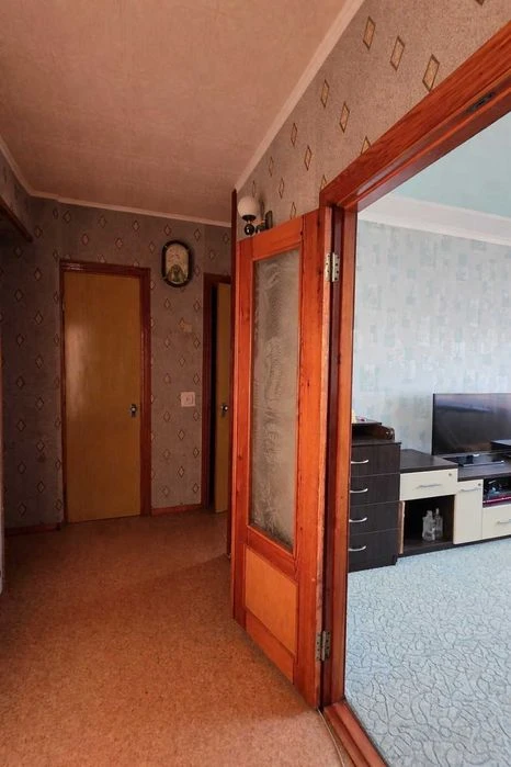 Selling a 4-room apartment (4/9), Pyatikhatki, BAM, Kurchatov! Certified.