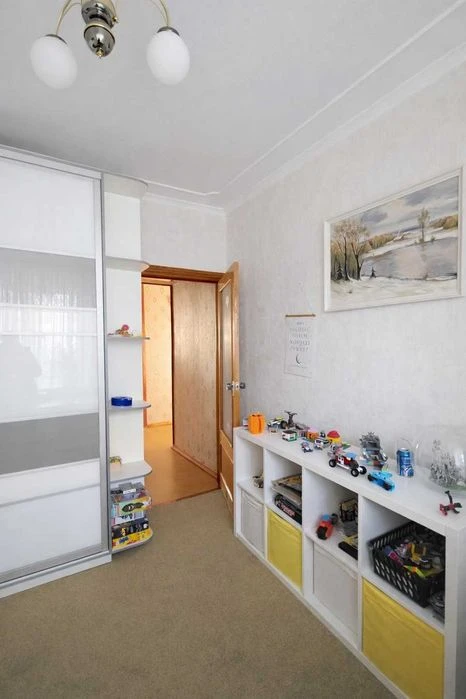 Selling a 4-room apartment (4/9), Pyatikhatki, BAM, Kurchatov! Certified.
