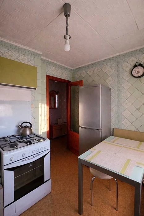 Selling a 4-room apartment (4/9), Pyatikhatki, BAM, Kurchatov! Certified.