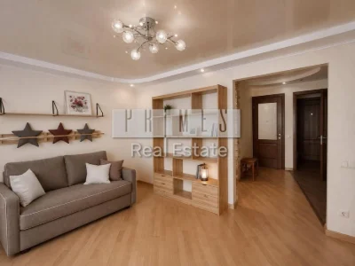 Sale of 3-room apartment 70.4 sq. m. on Zvirynetska St. 61A • ID 3