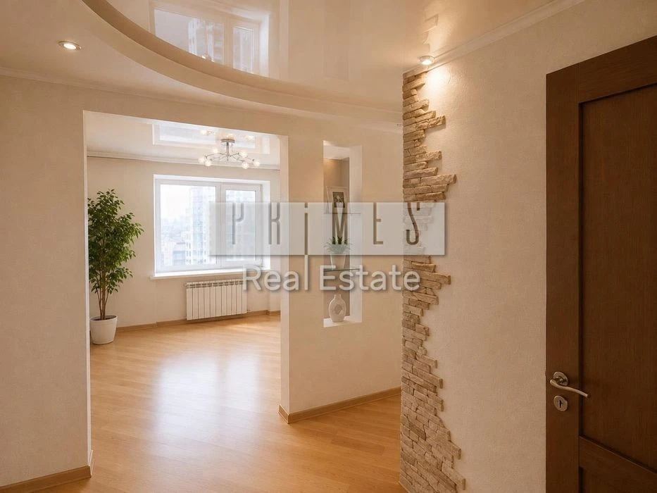 Sale of 3-room apartment 70.4 sq. m. on Zvirynetska St. 61A • ID 3