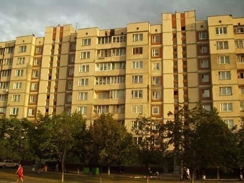Sale of a 3-room apartment of 70 m², Roman Shukhevich Avenue,