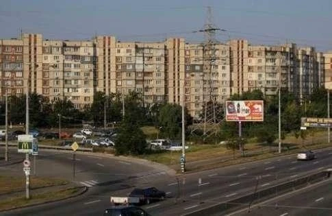 Sale of a 3-room apartment of 70 m², Roman Shukhevich Avenue,