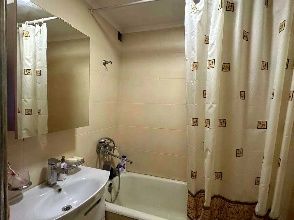 Apartment. Kyiv, Academician Palladina Avenue.
