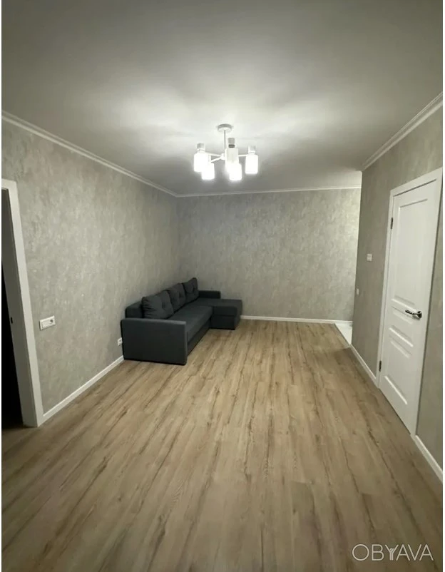 2-room apartment for sale on Antonov Aviation Designer Street