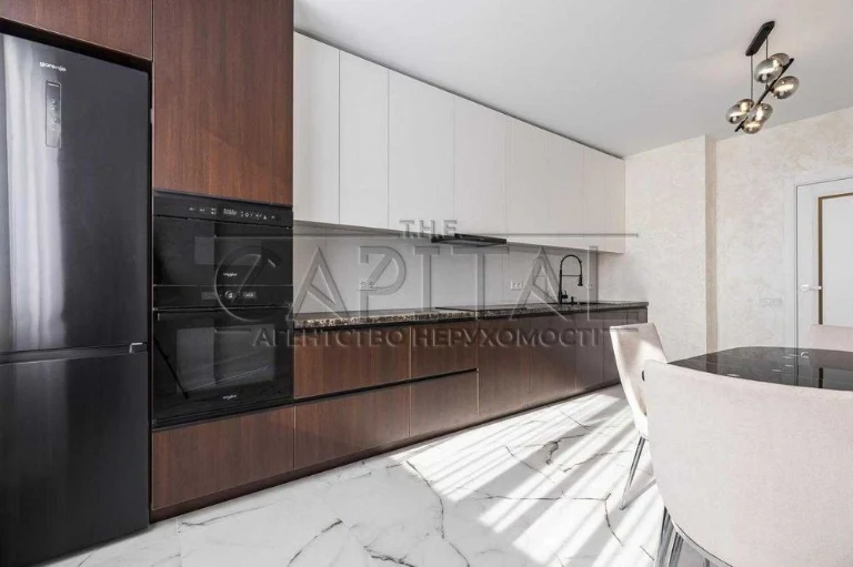 For sale / Apartment / 72 m2 / OK'LAND residential complex / Solomyanskyi district
