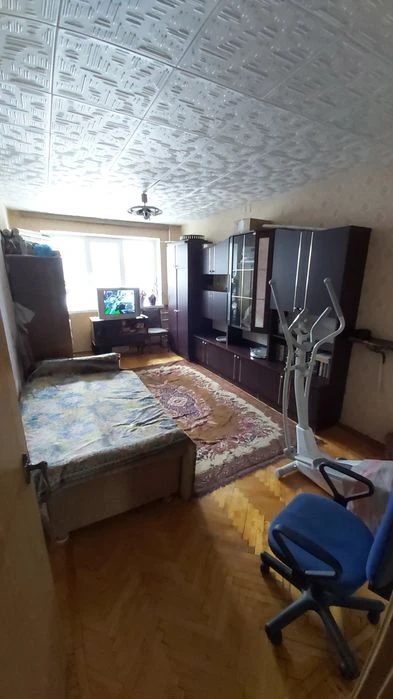 Selling 2-room apartment 533 sq m, Buchmy 46 st.
