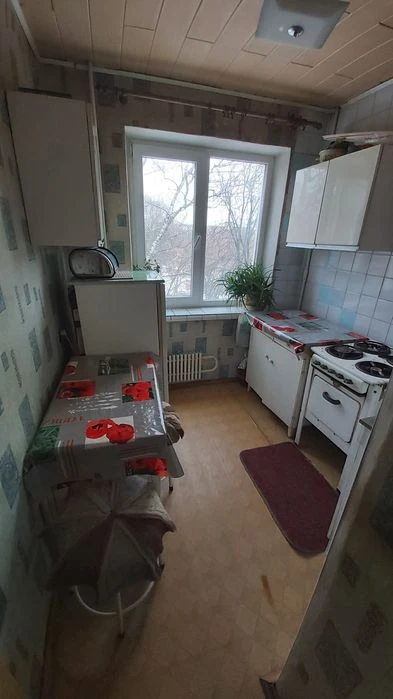 Selling 2-room apartment 533 sq m, Buchmy 46 st.