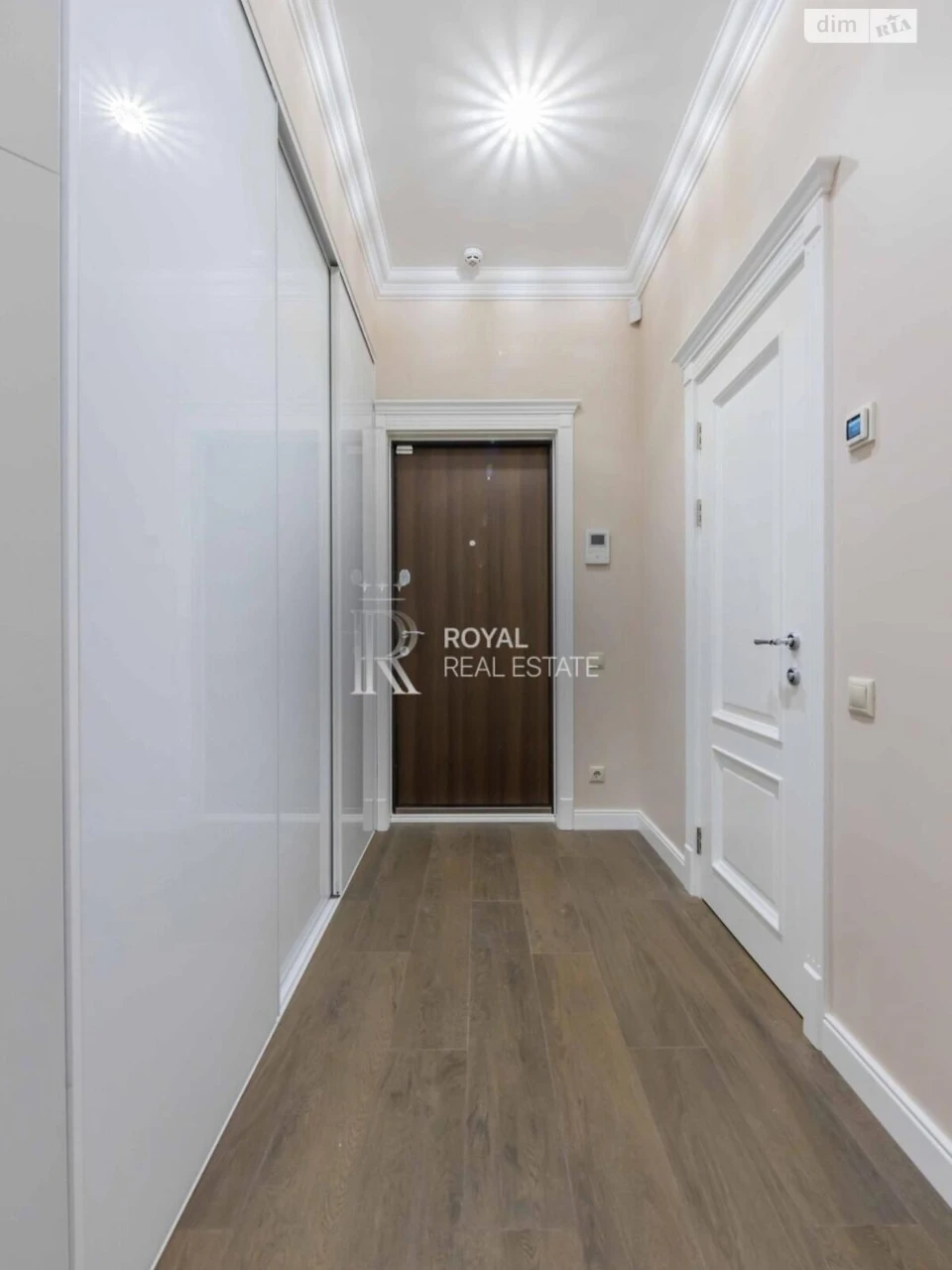 Apartment for sale in Saperne Pole