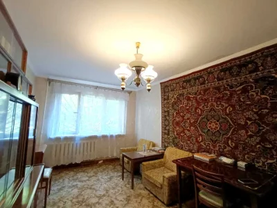 Квартира. Одесса, Героев Крут ул. (Валентины Терешковой)