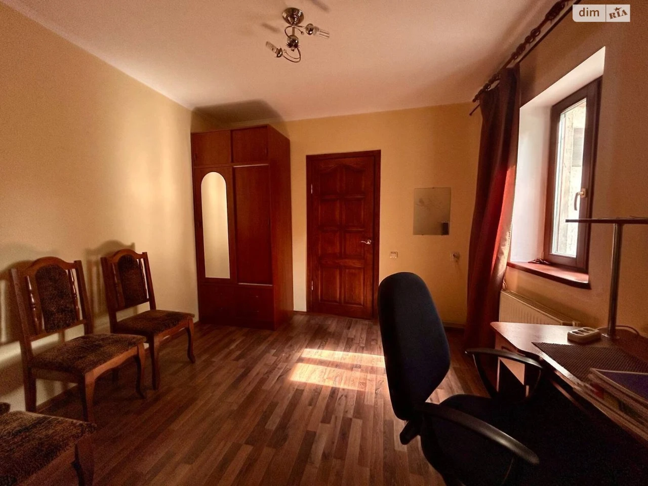 Продаж Частина будинку Сінний ринок