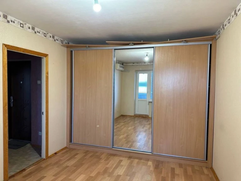 Продажа двухкомнатной квартиры, Шевченковский район, ул. Ворон