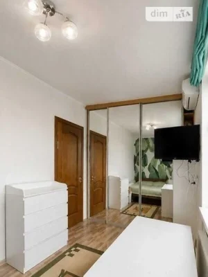Sale of 2-room apartment 46.6 sq. m on Valeriy Lobanovskyi Ave.