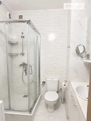 Sale of 2-room apartment 46.6 sq. m on Valeriy Lobanovskyi Ave.