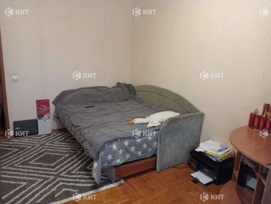 3 rooms. 65 sq. m. Saltivka (Saltivka, m. Barabashova, Yubileyny 38) 131