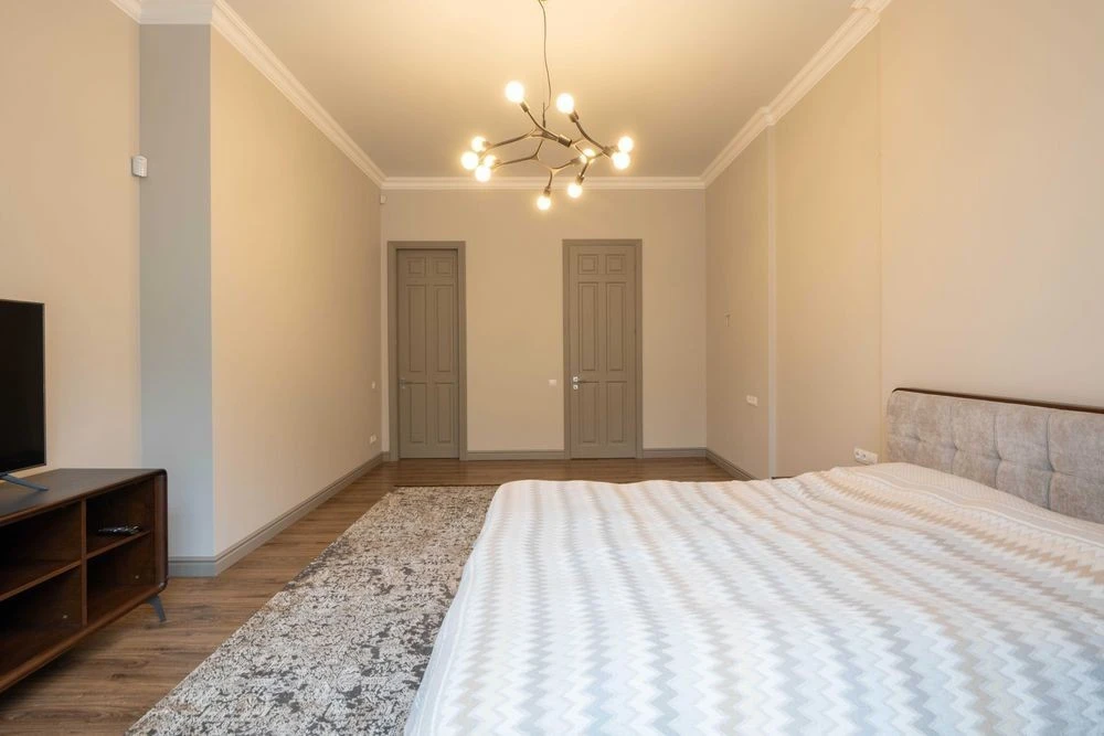 Modern apartment for sale in Liberty Estate residential complex!