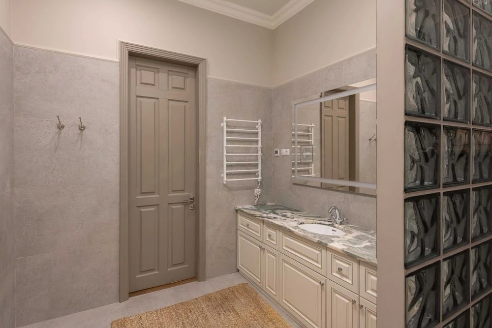 Modern apartment for sale in Liberty Estate residential complex!