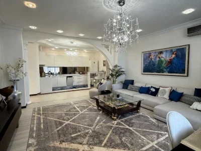 Apartment. Odesa, Champagne Avenue.