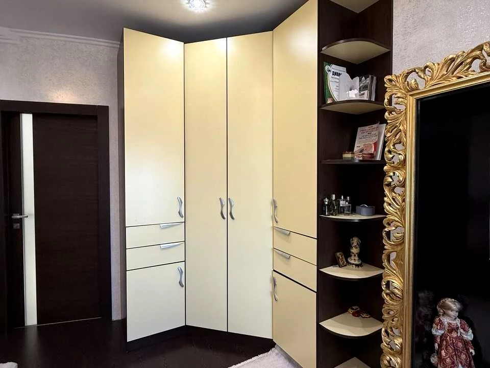 Apartment. Odesa, Champagne Avenue.