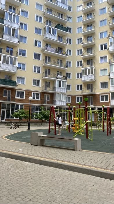 Продам 1-комнатную квартиру в новом доме р-н.