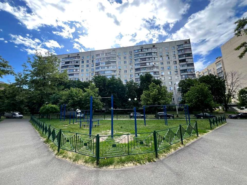 Apartment. Kharkiv, Fesenkivska St.