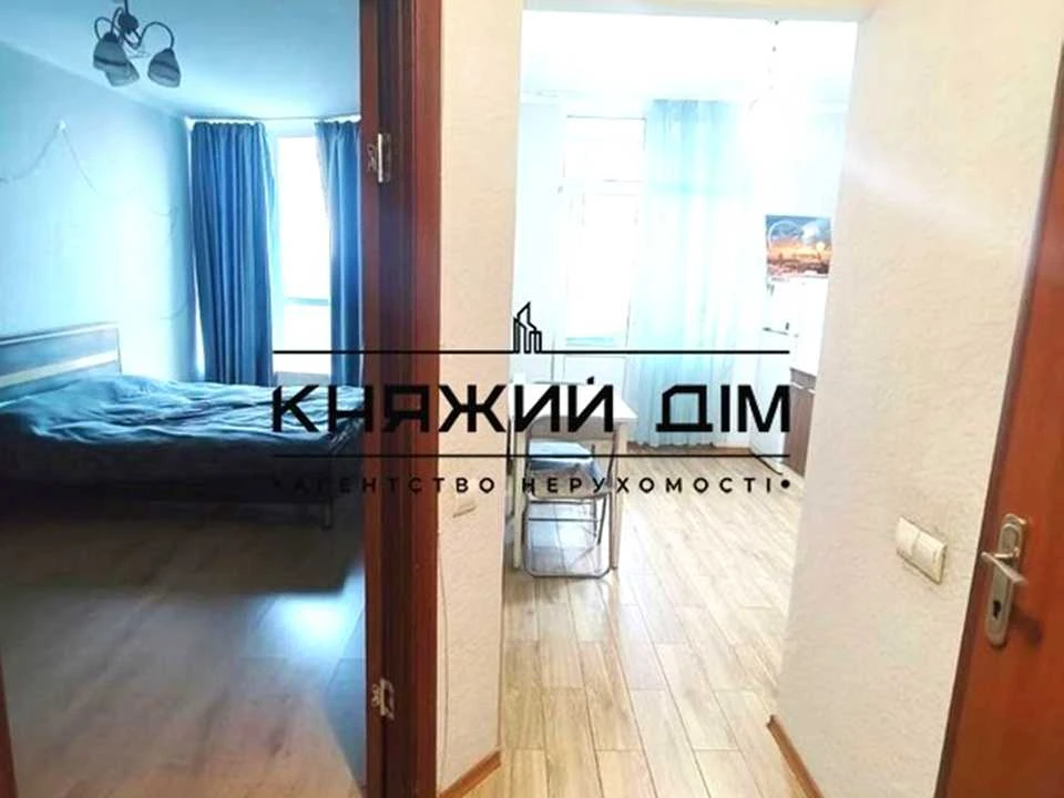 Apartment. Kyiv, Svitla St.