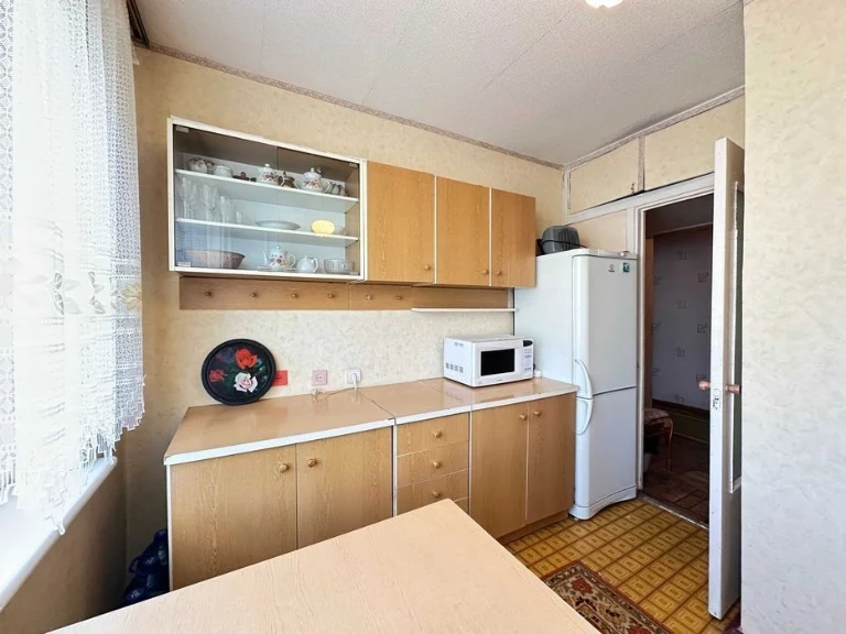 3-room apartment for sale, Volodymyr Ivasyuk Avenue/Heroi