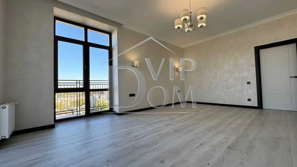 ПРОДАМ квартиру СВОЁ ОТОПЛЕНИЕ кирпичный, клубный дом