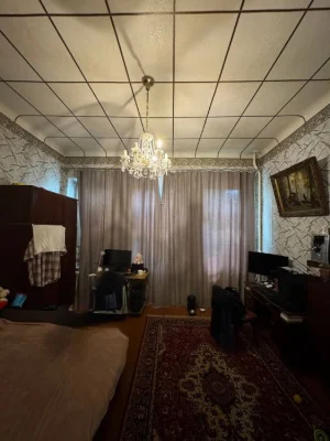 Продам квартиру в цертре Днепра ул Староказацкая 17