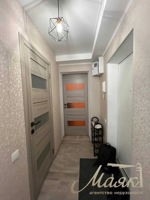 2-room apartment for sale, Kosmos, Komarova St.
