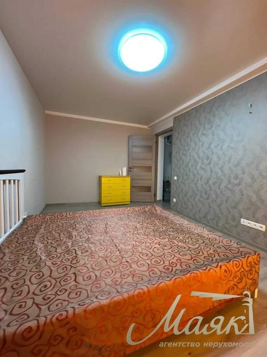 2-room apartment for sale, Kosmos, Komarova St.