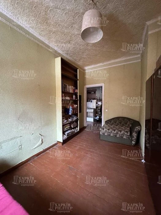 10m 2 apartment KhTZ metro Maselskogo Tractor Plant eVidno