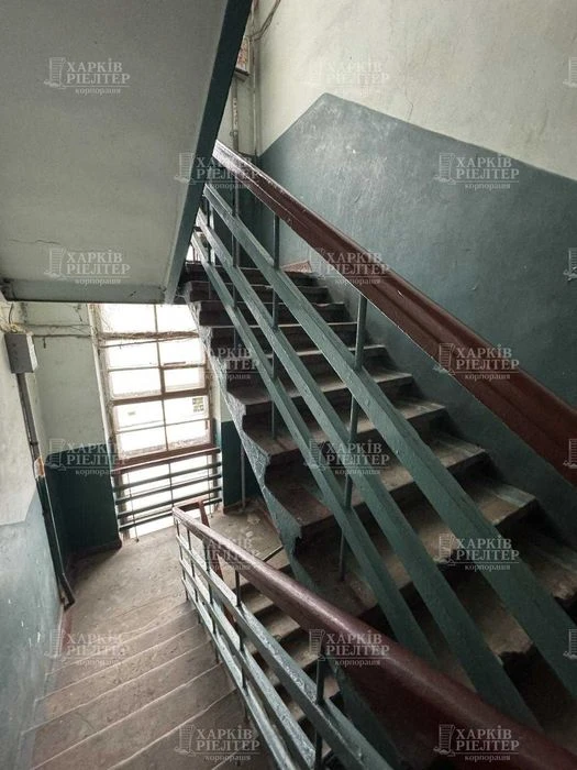 10m 2 apartment KhTZ metro Maselskogo Tractor Plant eVidno