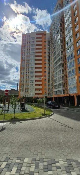 * Bright 3-room apartment on Olesya Berdnika St., 1, residential complex Ni