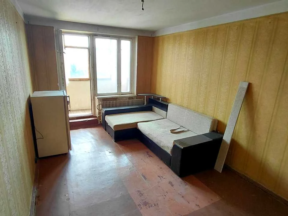 Apartment. Kharkiv, Traktorostudivnyky Ave.