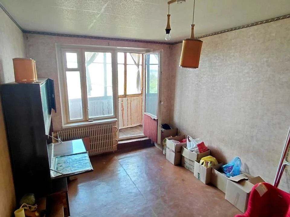 Apartment. Kharkiv, Traktorostudivnyky Ave.