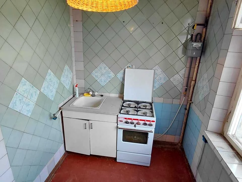 Apartment. Kharkiv, Traktorostudivnyky Ave.